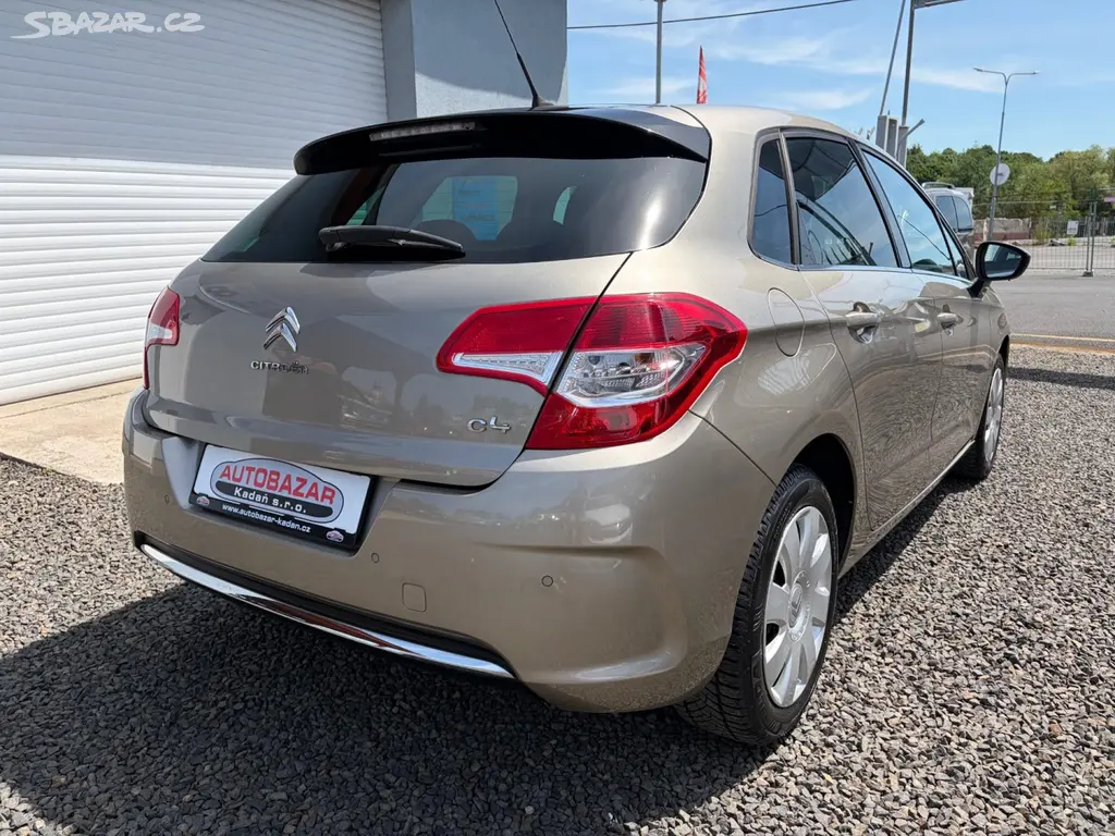 Citroën C4, 1,6 88kW, SERVISKA - fotka 6