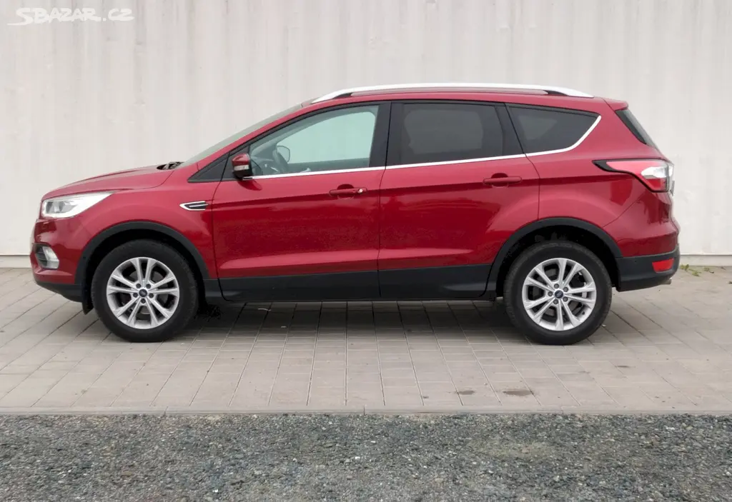 Ford Kuga, 1.5 ECOBOOST 110Kw TITANIUM - fotka 3