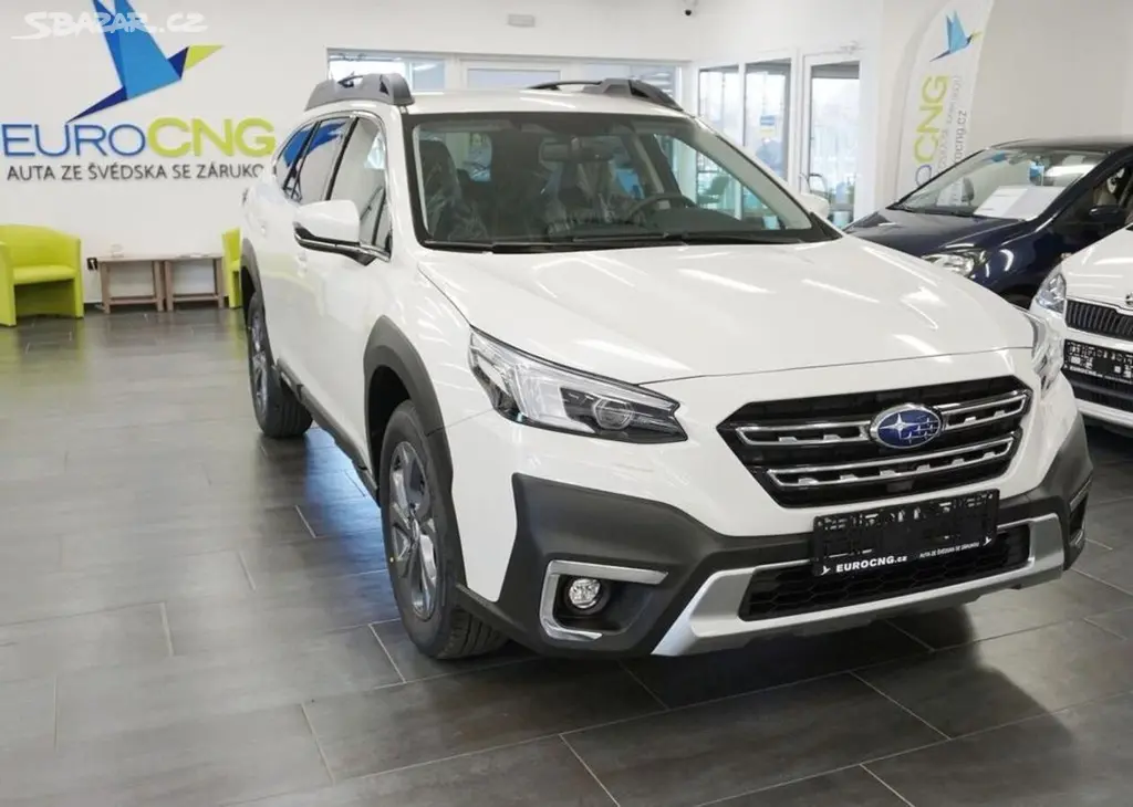Subaru Outback 2.5 ACTIVE 2025 nové auto | Zá
