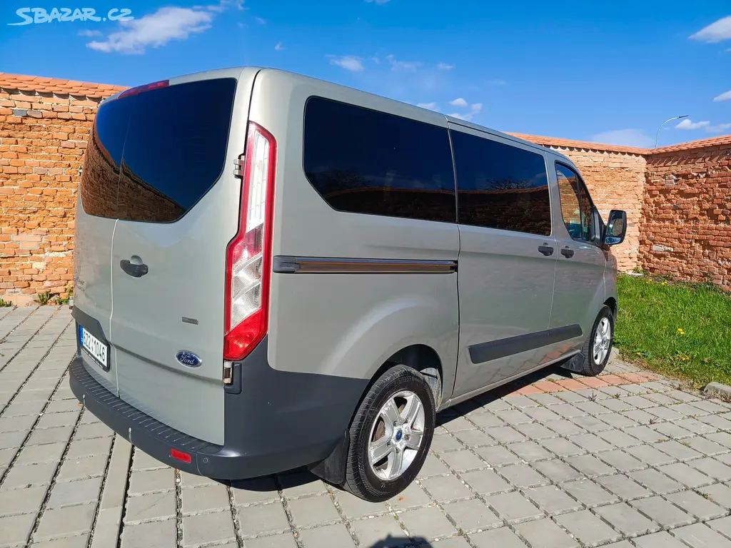 FORD TRANSIT CUSTOM 2.2 TDCI 92 KW 9 MÍST - fotka 5
