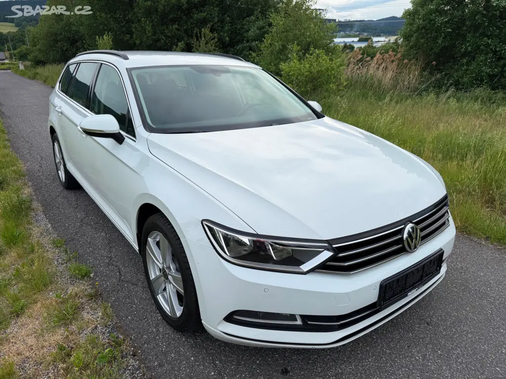 VOLKSWAGEN PASSAT 2.0 TDI VARIANT/ZÁRUKA/TOP STAV - fotka 3