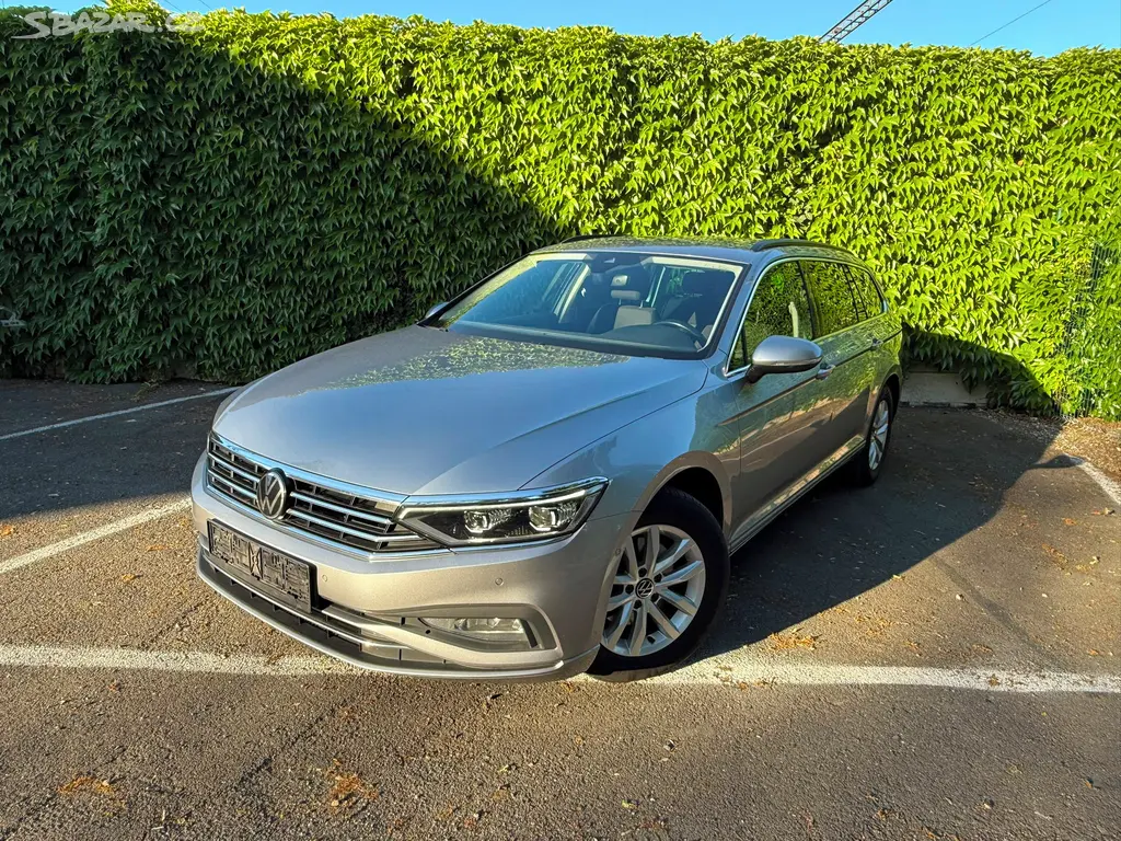 VW PASSAT B8 2.0Tdi 110kw/DSG/Matrix/El.Víko/2022