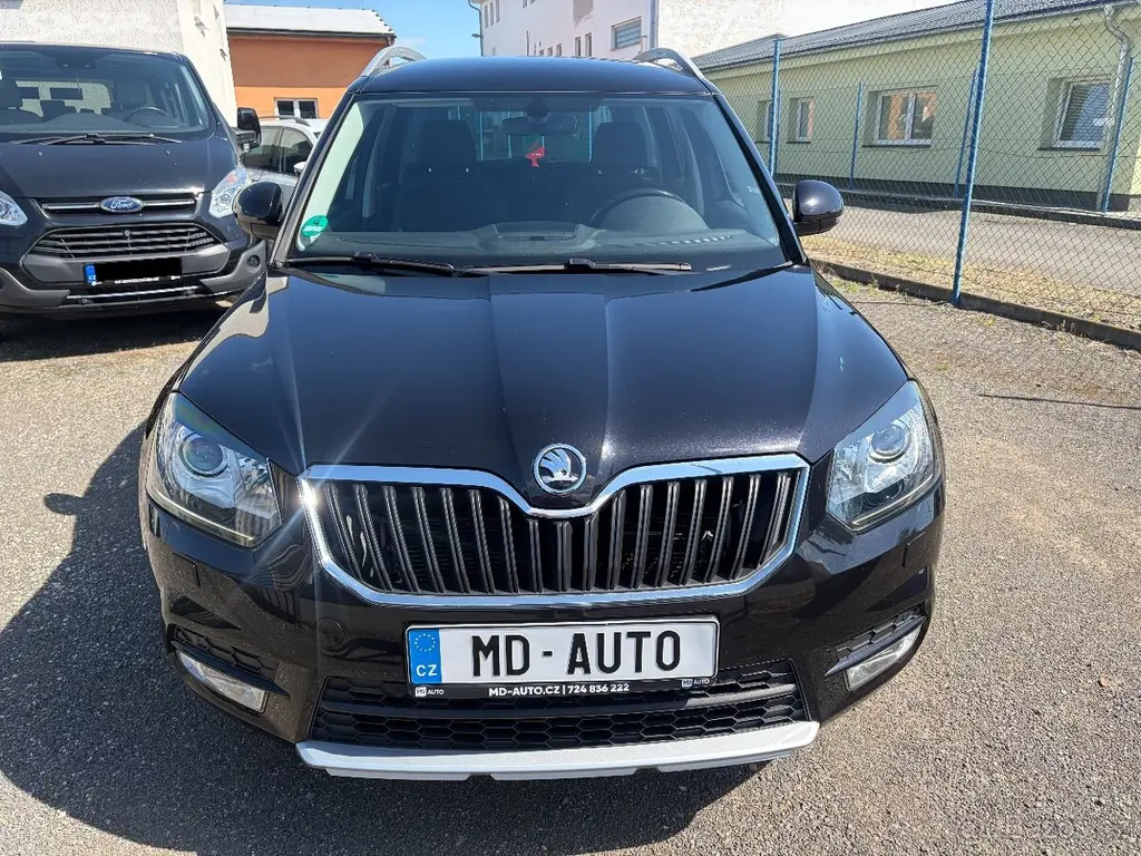 ŠKODA YETI 1.2 TSI 81KW 6ST JOY XENON ALU VÝHŘEVY - fotka 5