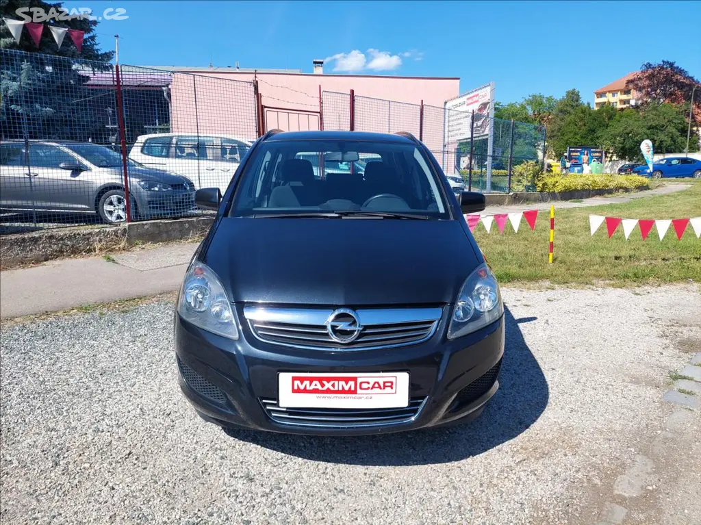 Opel Zafira, 1,6 16V +1.majitel+7 míst+ - fotka 2