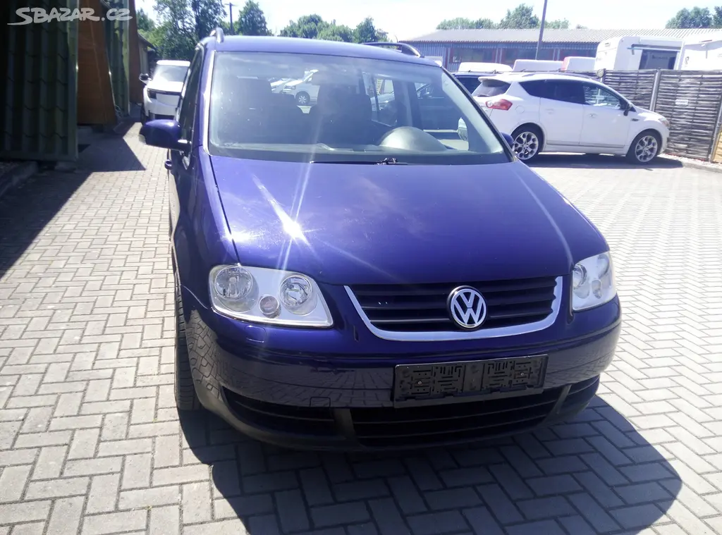 Volkswagen Touran, 1.6i 85kW KLIMA - fotka 3
