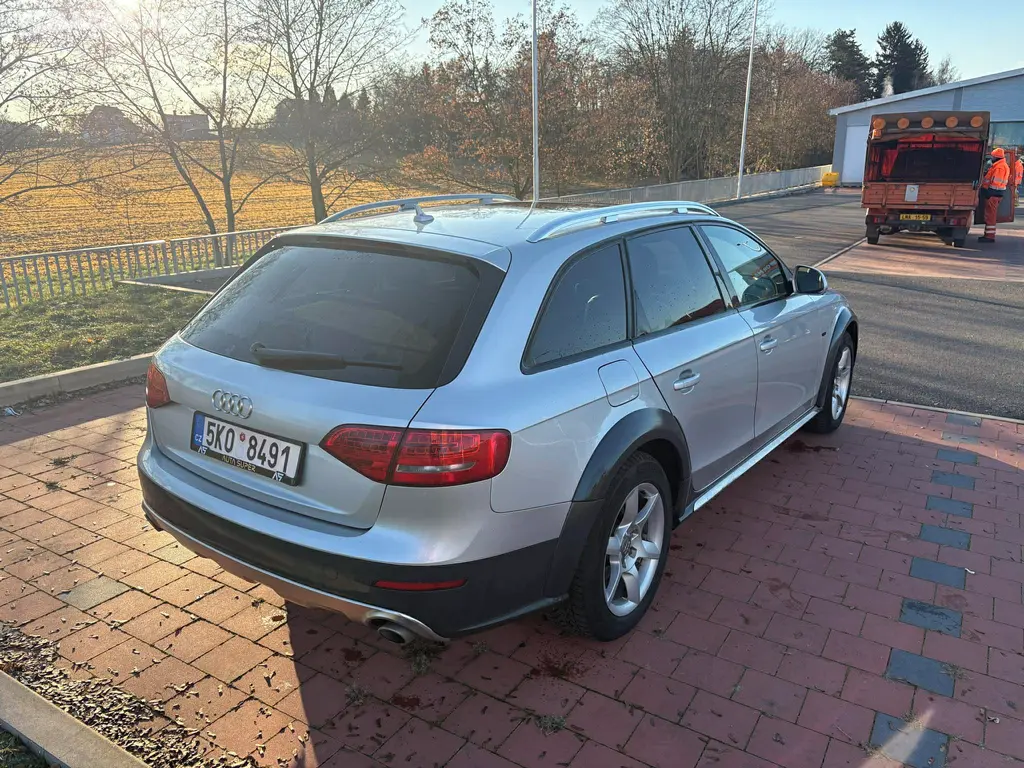 Audi A4 B8 Allroad 3.0tdi - fotka 3