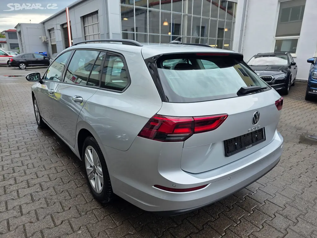 VW Golf 8 2.0 TDI 85kW Man. - 2 roky záruka zdarma - fotka 4