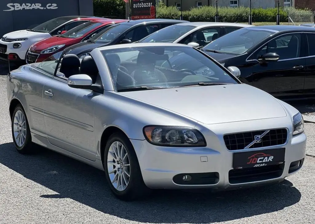 Volvo C70 2.0D CABRIO KŮŽE KLIMA ALU manuální - fotka 4