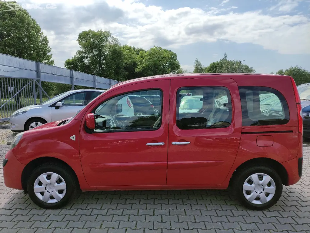RENAULT KANGOO 1.6i 16V,78KW,ZÁVĚS.KLIMA,VYHŘ.SED. - fotka 6
