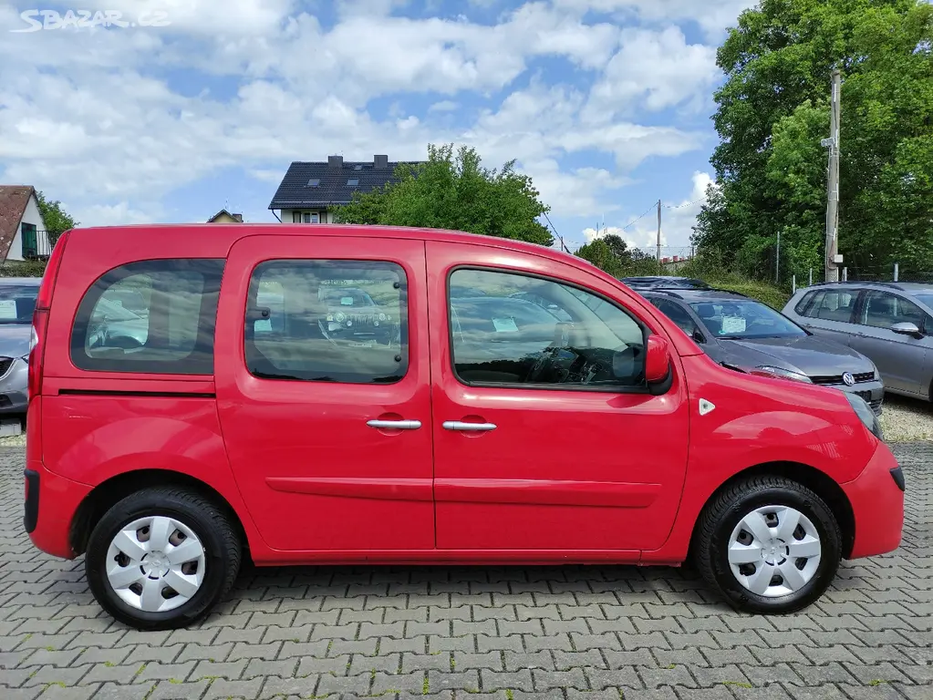 RENAULT KANGOO 1.6i 16V,78KW,ZÁVĚS.KLIMA,VYHŘ.SED. - fotka 4