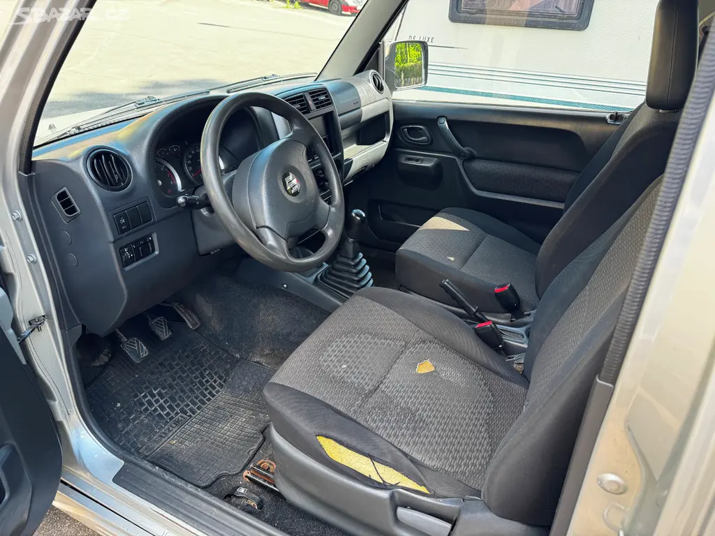 SUZUKI JIMNY 1,3 4x4 - fotka 5