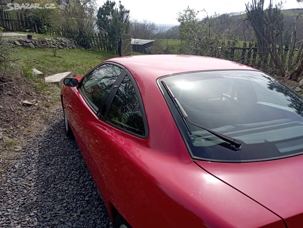 Fiat Coupe 1.8 16V - fotka 5