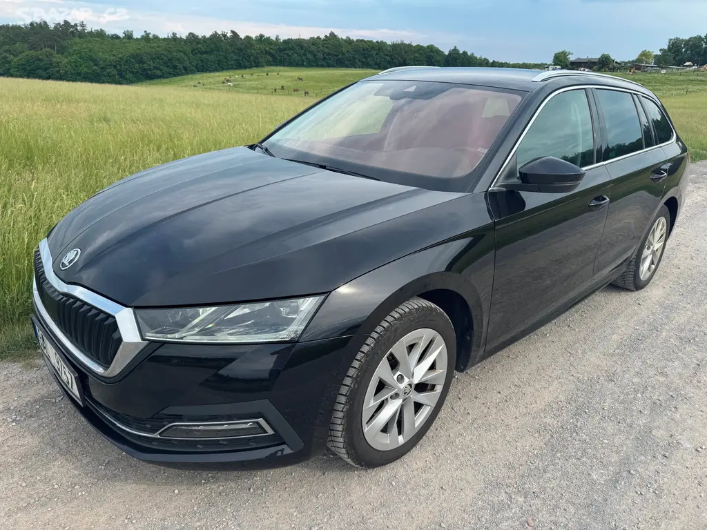 OCTAVIA 2.0TDI 110kW DSG STYLE+ ACC LED KAMERA ČR