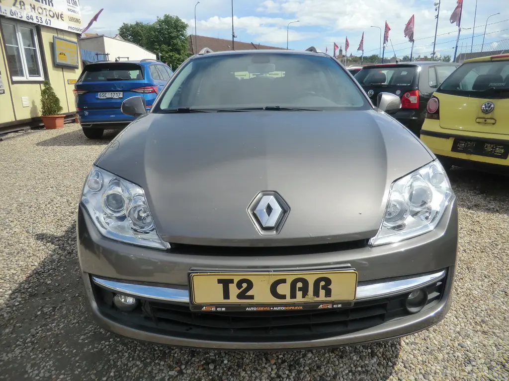 Renault Laguna, 1.5dCi 81kW KLIMA TAŽNÉ ZAŘÍZ. - fotka 3