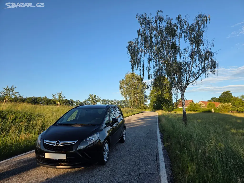 Opel ZAFIRA TOURER - 2012 - 2.0CDTi - 183tis/KM - fotka 6