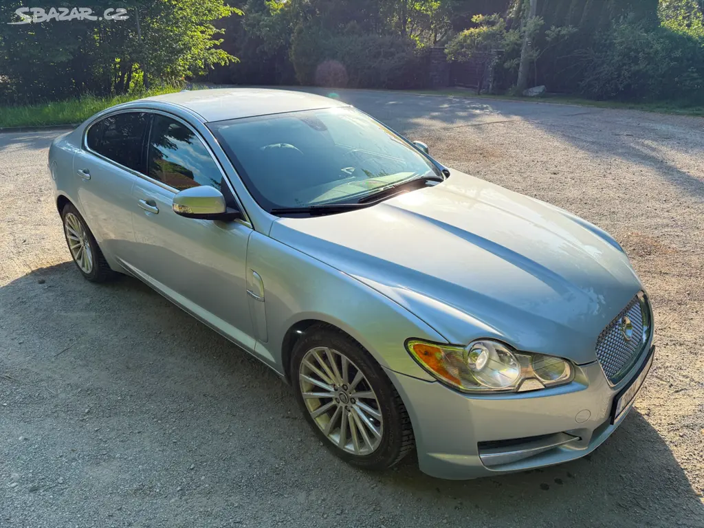 Jaguar XF 2.7D V6