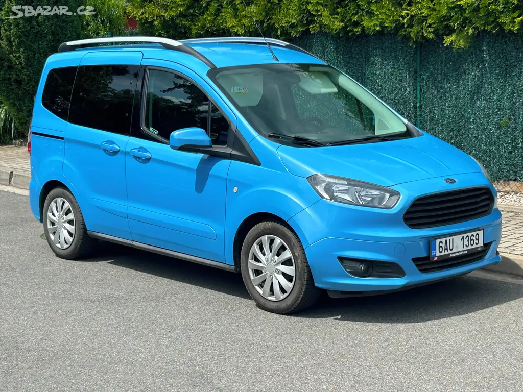 Ford Tourneo Courier 2/2018 ČR 2maj po servisu DPH - fotka 2