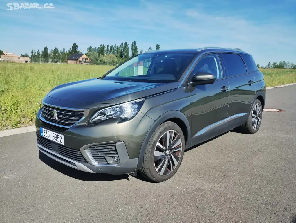 Peugeot 5008 1.2 Allure+NOVÉ ROZVODY+TAŽNÉ