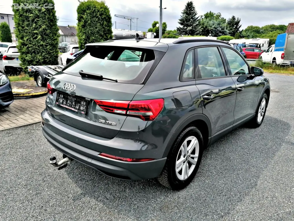 Audi Q3, 35 TFSi Manuál,Kůže,Virtual - fotka 4
