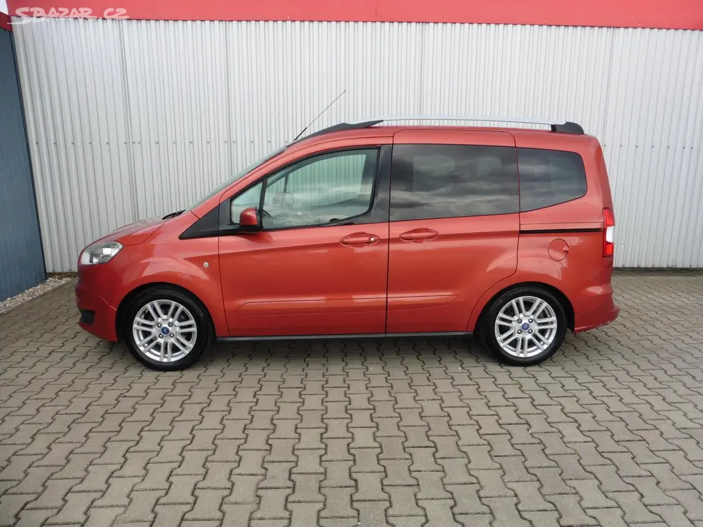 Ford, Courie 1.0 EcoBoost 74 kW - fotka 3