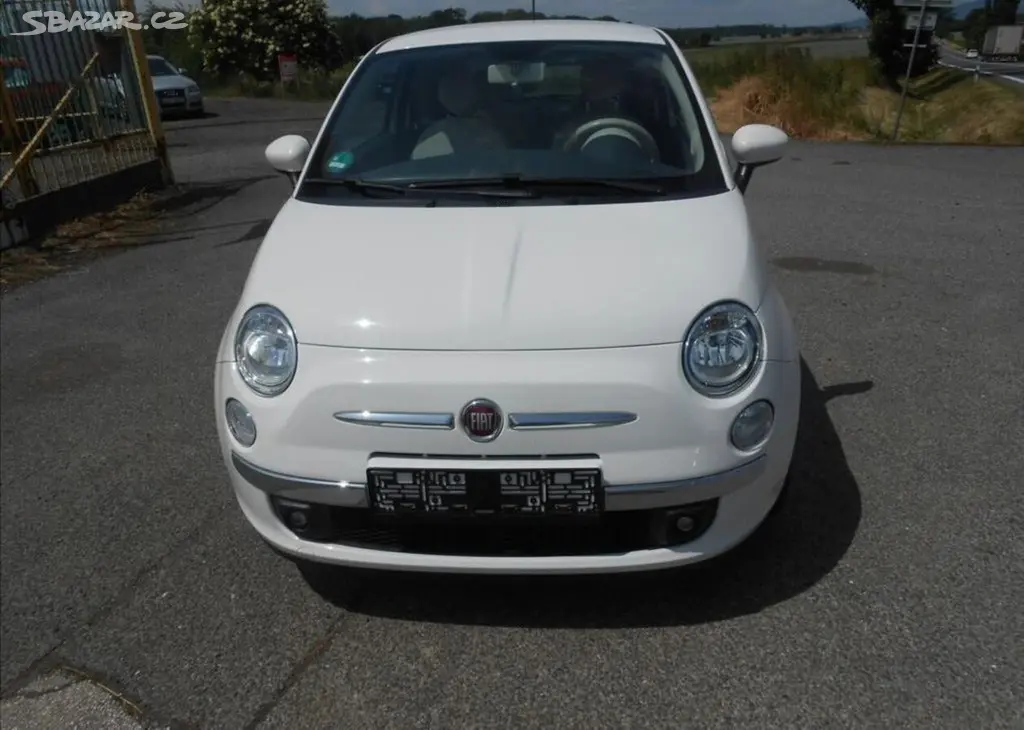 Fiat 500 1,3 51 kW KLIMA Historie benzín - fotka 4