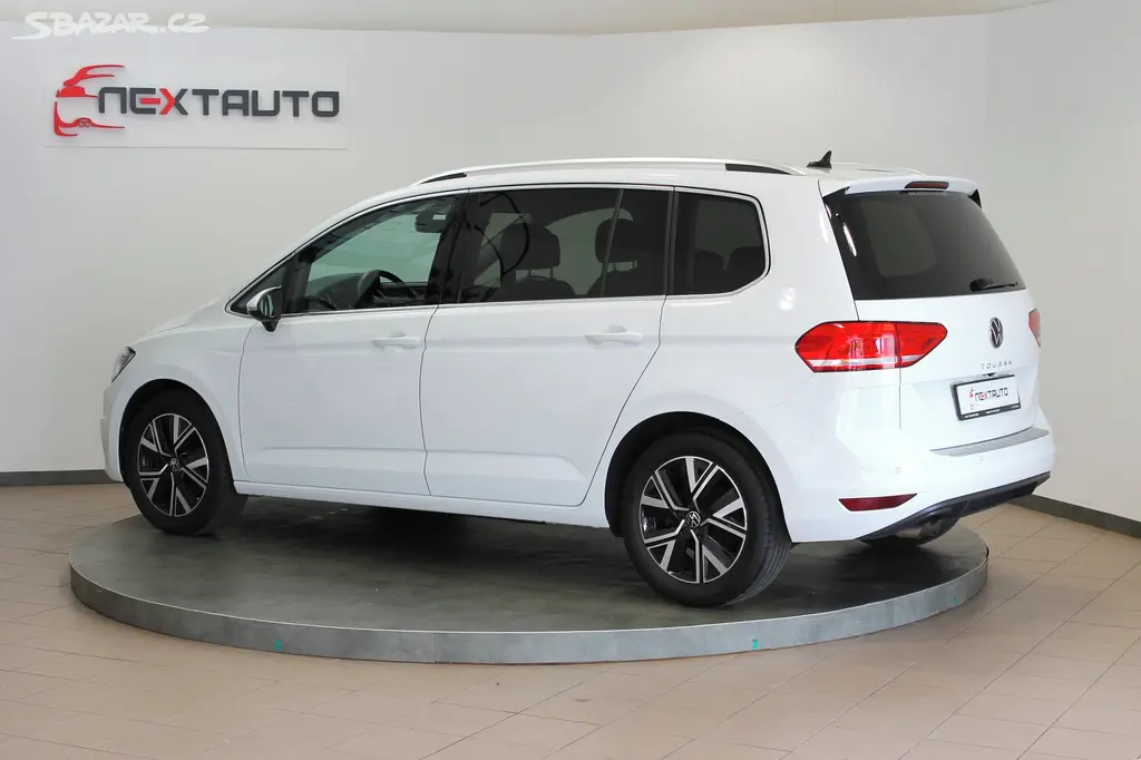 Volkswagen Touran, 2.0 TDI 110 kW DSG, HIGHLINE - fotka 3