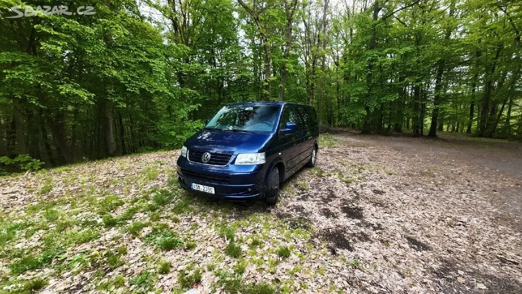 Volkswagen Multivan 2,5 Highline TDI 128kW