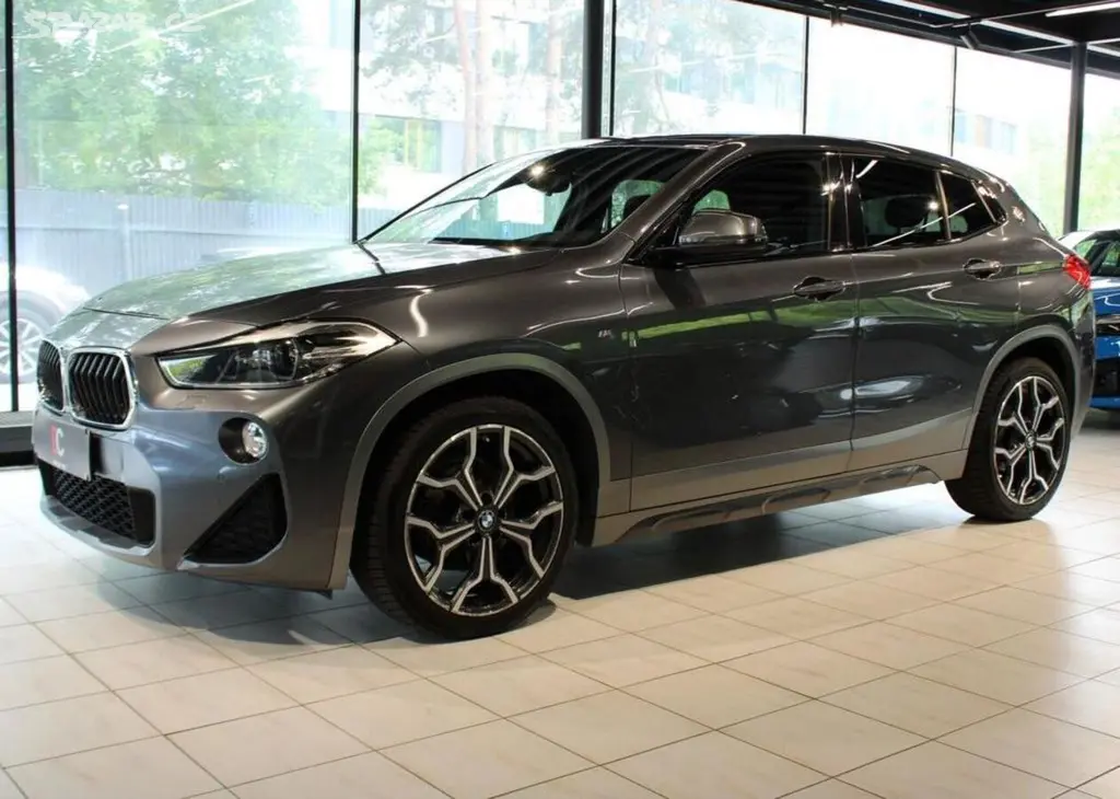 BMW X2 sDrive18d M Sport X DA+/HUD/Ca nafta - fotka 3