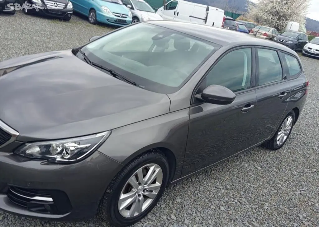 Peugeot 308 1.5 HDI Klima, Navi, Tempomat nafta - fotka 3