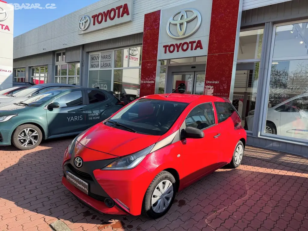 Toyota Aygo, 1.0 MT Comfort - fotka 2