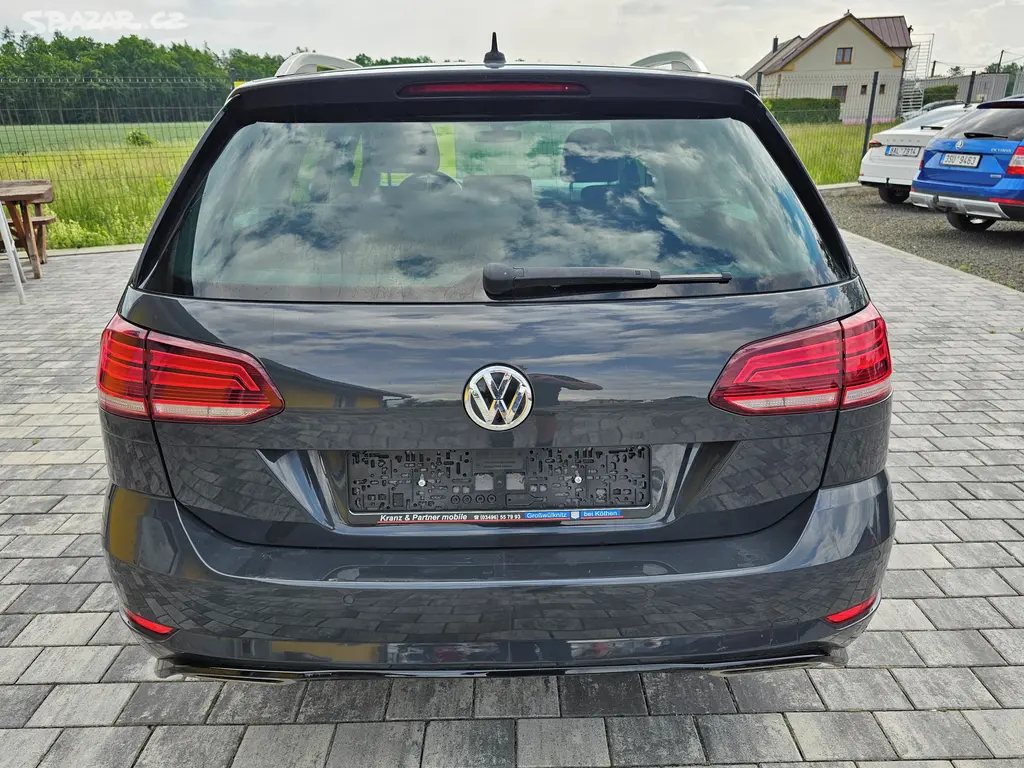 Volkswagen Golf, R line 2.0 TDI 110 KW, DSG - fotka 6