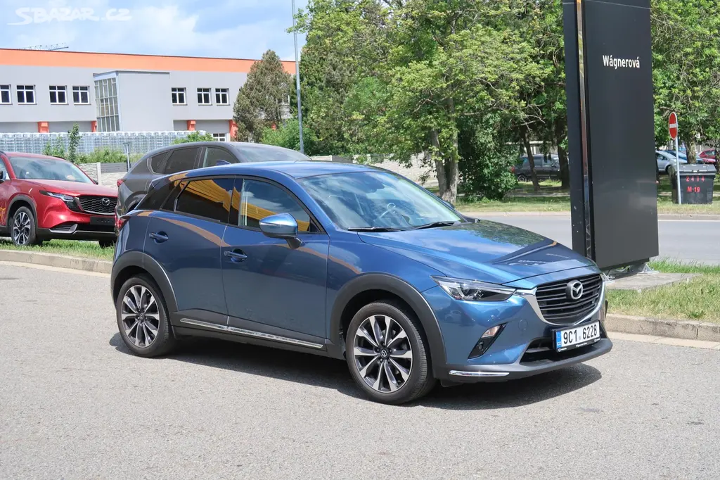 Mazda CX-3, 2,0 G121 Revolution, tažné - fotka 2