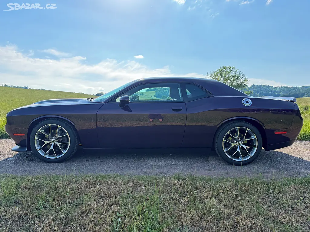 DODGE CHALLENGER GT 3.6 V6 SRT 8AT KŮŽE - fotka 3