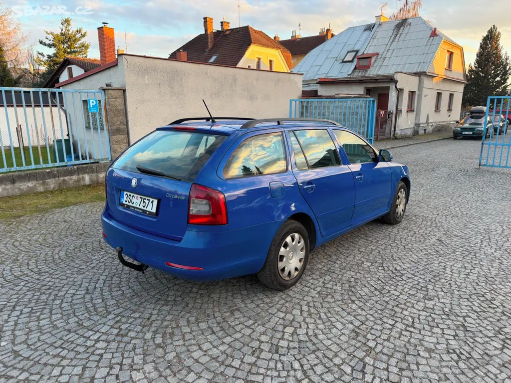Škoda Octavia 1.6 TDi 77 kW, 2010, STK do 01/2027 - fotka 6