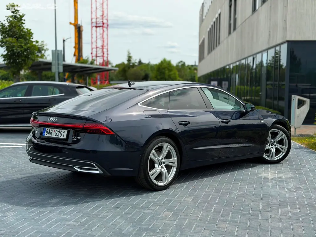 Audi A7 40 TDi S-line / 150 kW / 2021 - fotka 5