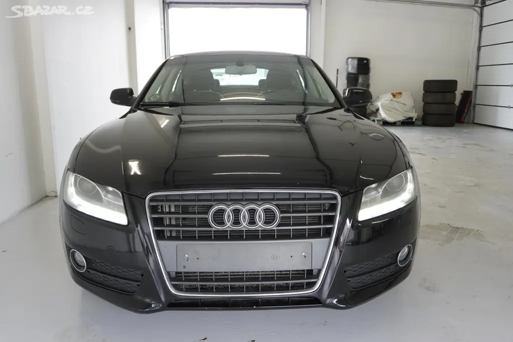 Audi A5, A5 2,0 TDI 170PS XENON - fotka 2