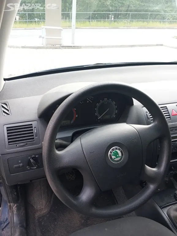 Škoda fabia combi - fotka 6