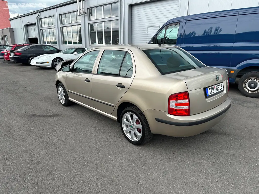 Škoda Fabia 1.2 HTP 47kW 2005 - fotka 5