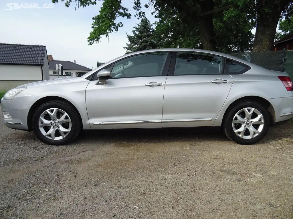 Citroën C5 1,6HDi 2x alu kola, tažné, pěkná výb. - fotka 3