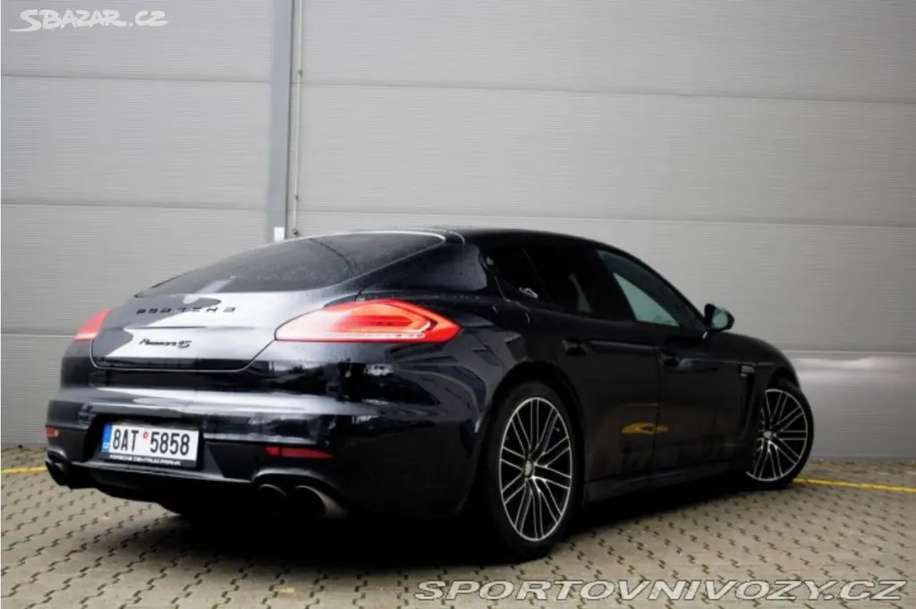 Porsche Panamera 4S | BITURBO | 4x4 | 500 KONÍ - fotka 5