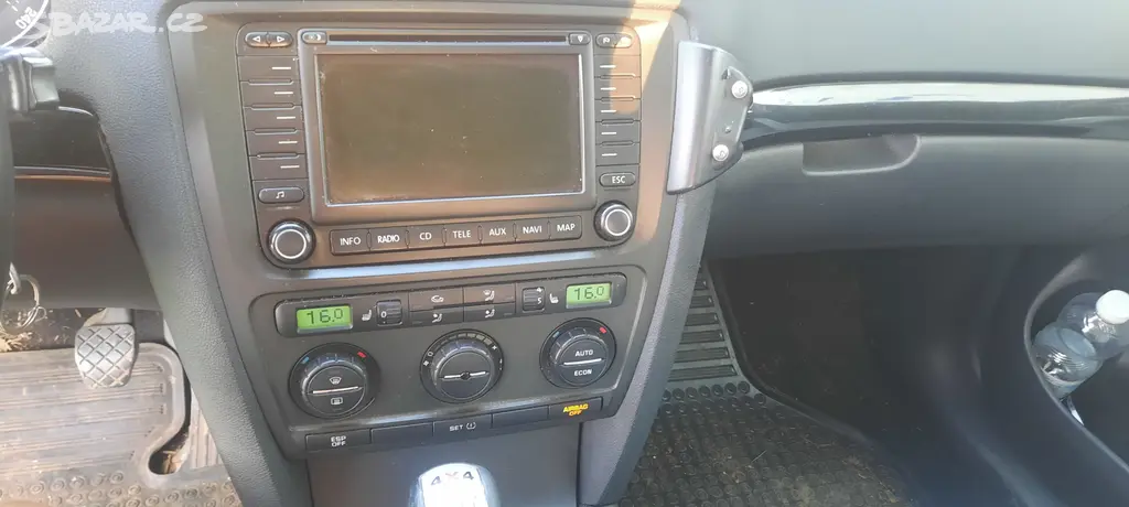Škoda octavia 2.0 TDI, 4×4 ,r.v.2007 - fotka 6