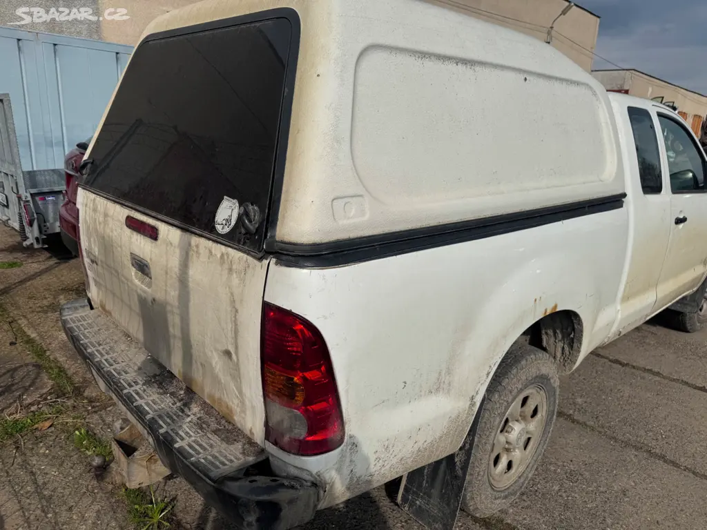 Toyota Hilux 2.5 88kw 2007 - fotka 6