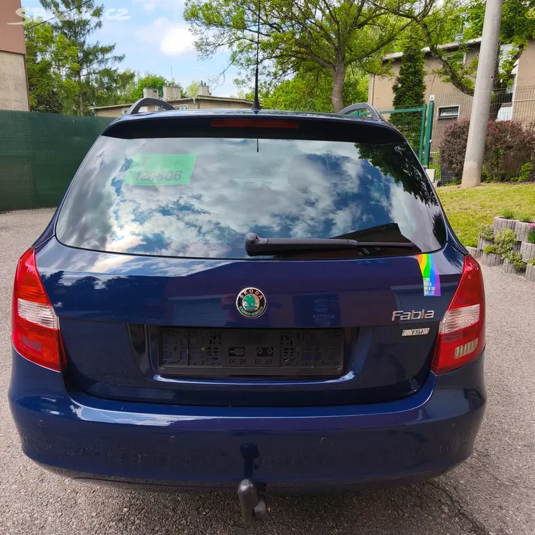 Škoda Fabia 1.2 TSI 77kw, automat,DSG,edice Family - fotka 6