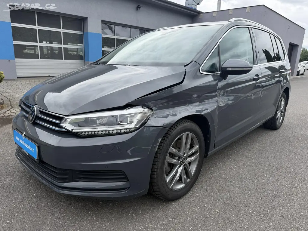 Volkswagen Touran, 2,0TDi 110kW automat navigace - fotka 6