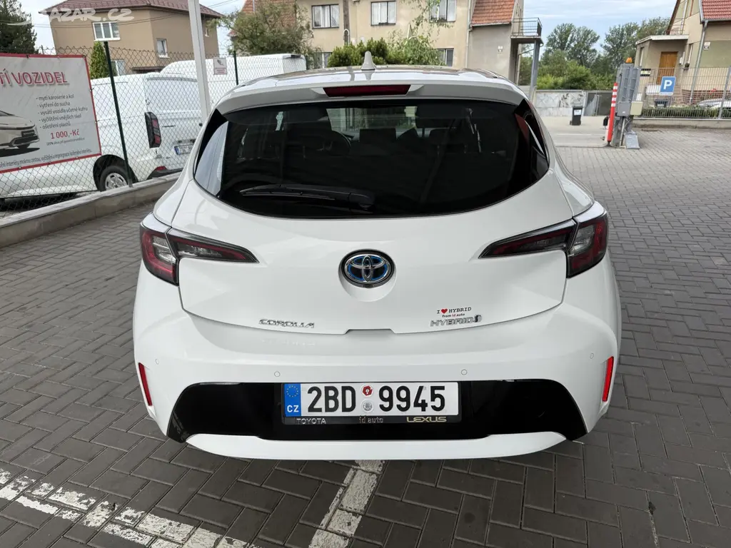 Toyota Corolla, 1,8 Hybrid Comfort Tech - fotka 5