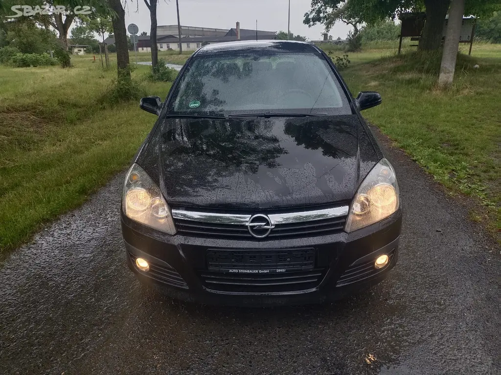 Opel Astra H 1.6 77Kw RV.2005 naj.150tis.-NOVÁ STK - fotka 2