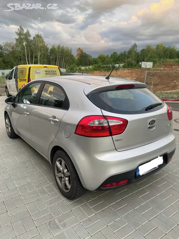 Kia Rio 1.1 CRDi 55 kW | 68 000 km | 2012 - fotka 5