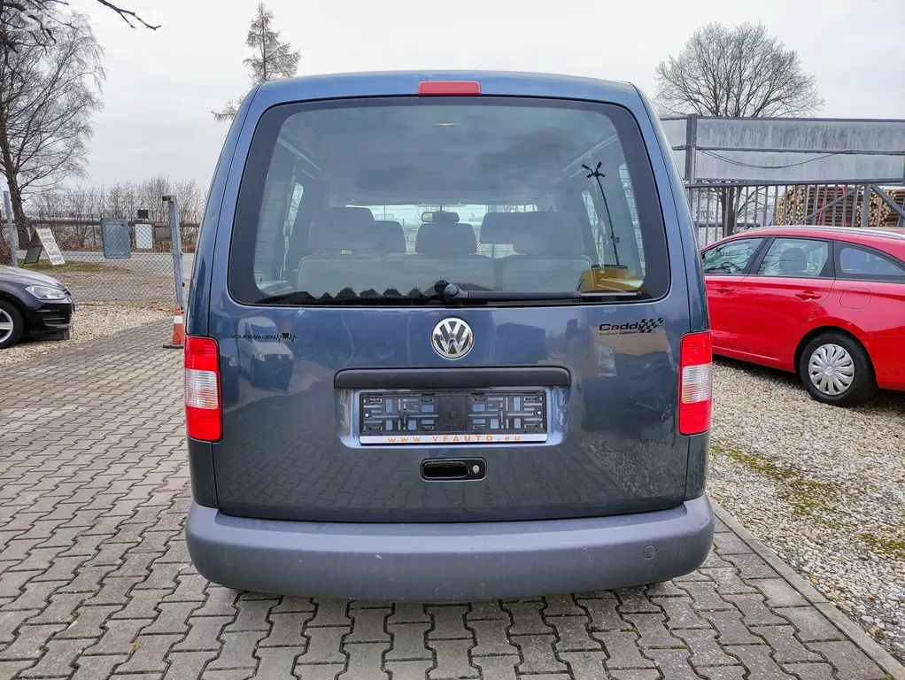 VW CADDY 1.9 TDi 77KW,2010,LIFE,KLIMA,ISOFIX,CD - fotka 5