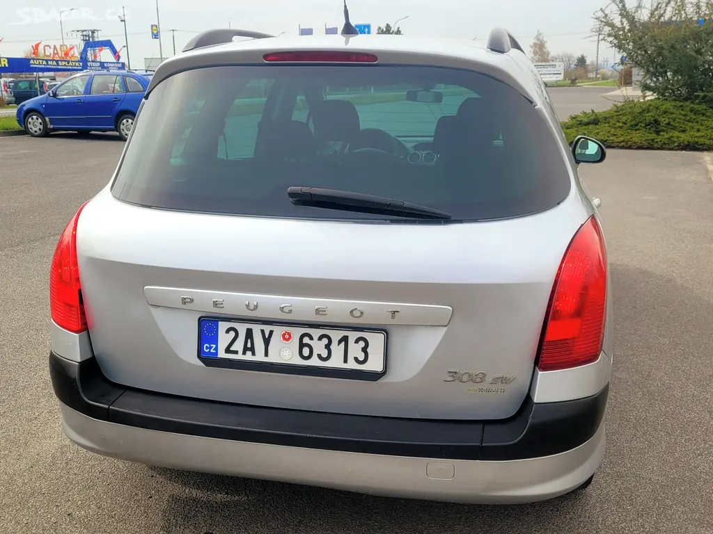Peugeot 308 SW 1.6 HDi 80 kW | Servisní knížka | - fotka 5