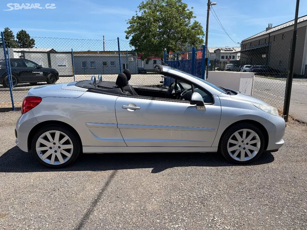 PEUGEOT 207 CC 1.6 110KW CABRIO VYHŘEV SEDADEL - fotka 5